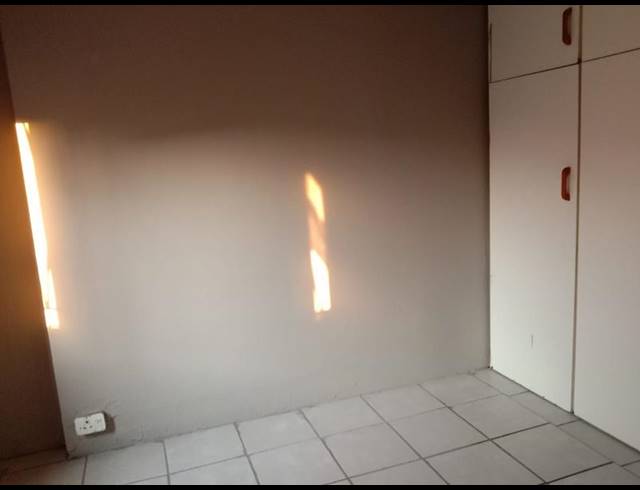 1 BEDROOM PROPERTY TO RENT IN KENSINGTON